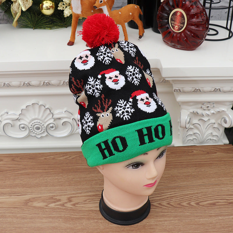 🎄 LED Light-Up Knitted Christmas Beanie Hat – 6 Flashing Holiday LEDs with 3 Lighting Modes & Pom-Pom