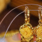 Damskie uniwersalne złote kolczyki różane