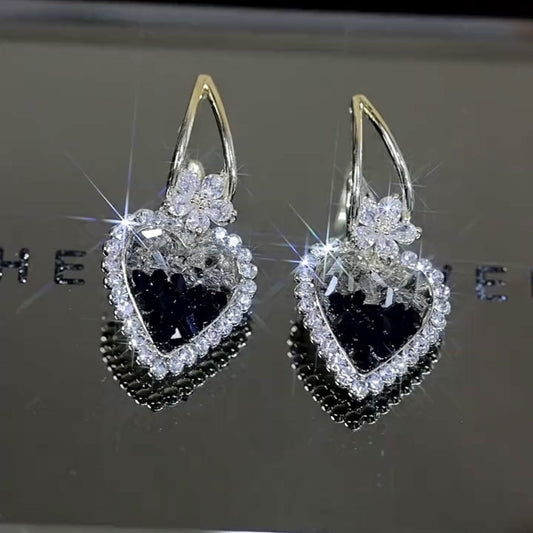Super Sparkle W stylu vintage Kolczyki z cyrkoniami w kształcie serca