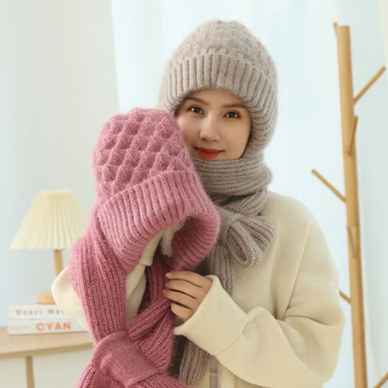 Women's 2-in-1 Knit Beanie Hat with Integrated Scarf Hood